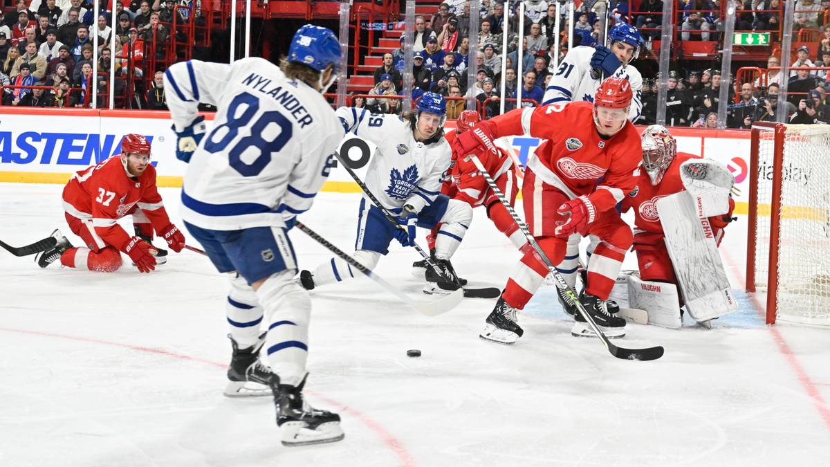 Mecz NHL w Szwecji. Maple Leafs górą w starciu z Red Wings