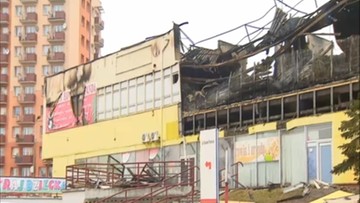 Groźny pożar domu handlowego w Tczewie. Trwa akcja dogaszania