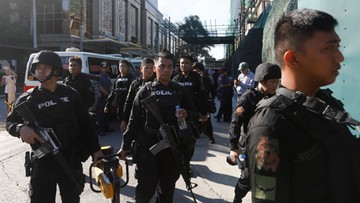 Policja szuka osoby związanej z atakiem na kompleks rozrywkowy w Manili
