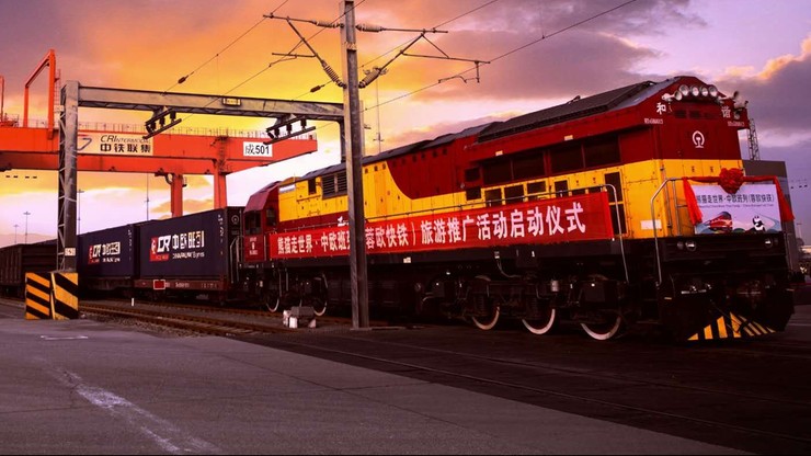 Chiny uruchomiły nowe połączenie kolejowe z Europą omijające Rosję