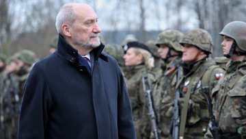 Macierewicz: ze spokojem oczekuję na realizację dostaw pocisków Patriot
