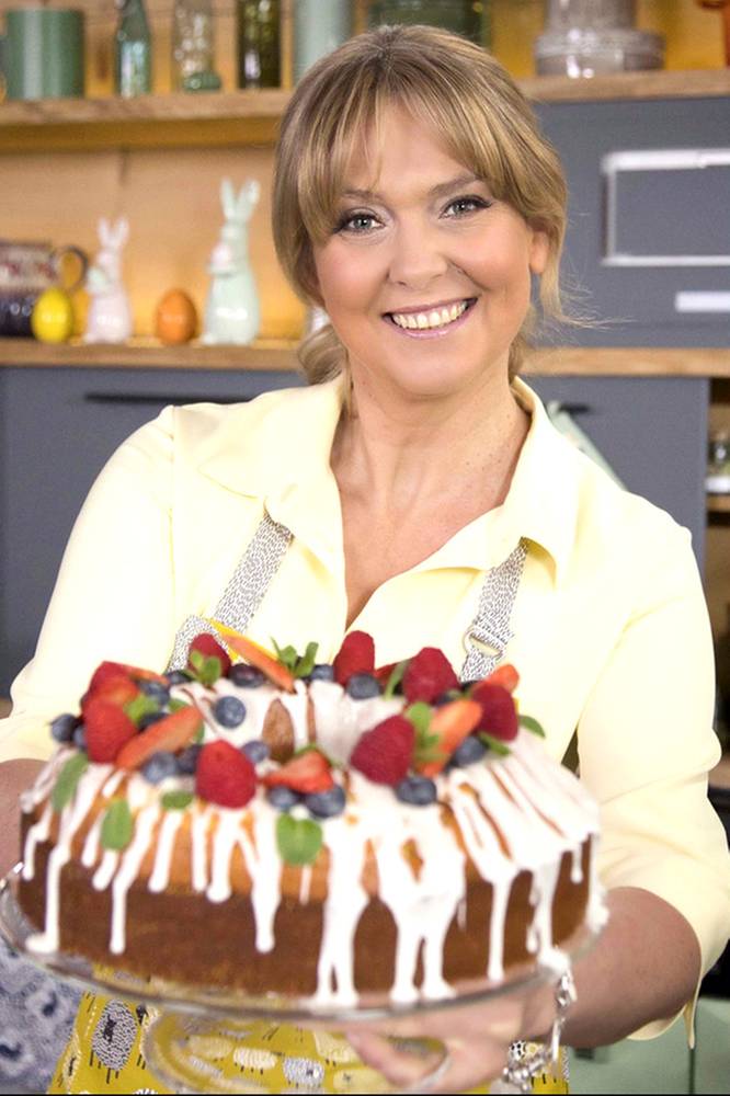 2026-04-03 Babka z mascarpone to hit. Ewa Wachowicz robi ją z owocami