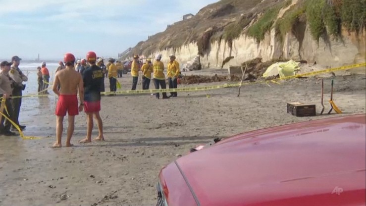 Zawalił się klif na popularnej plaży w Kalifornii. Trzy osoby nie żyją