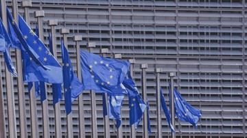 Komisja Europejska odrzuciła wyjaśnienia Polski. Uważa, że jest zagrożenie dla praworządności