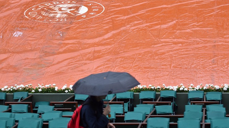 French Open: Deszcz wstrzymuje rywalizację w kobiecych ćwierćfinałach