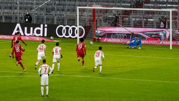 Od 0:2 do 5:2! Wygrana Bayernu, dwa gole Lewandowskiego (WIDEO)