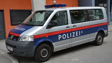 Policjanci w Niemczech wyważyli drzwi w mieszkaniu 88-latki. Pomylili się