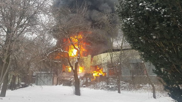 Duży pożar w Lublinie. Paliła się hala ze sprzętem AGD