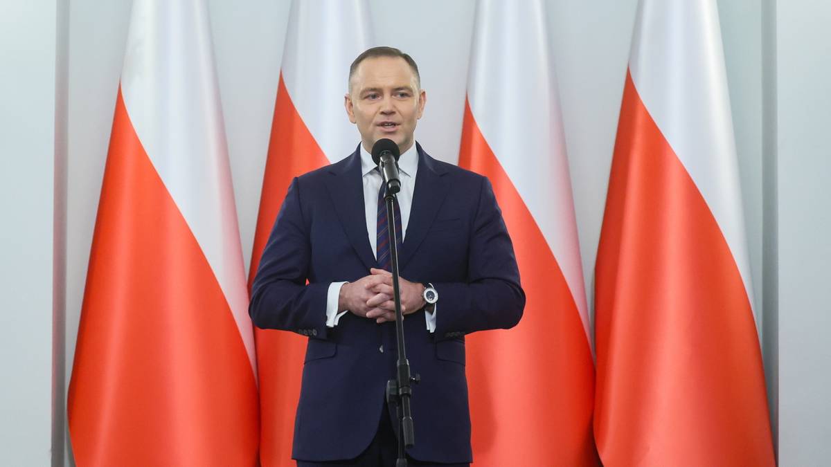 Kilkadziesiąt obiektów znad Białorusi. BBN: Prezydent na bieżąco informowany