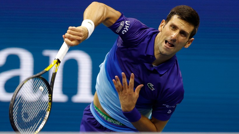 US Open: Novak Djokovic w drugiej rundzie. Serb wygrał w czterech setach