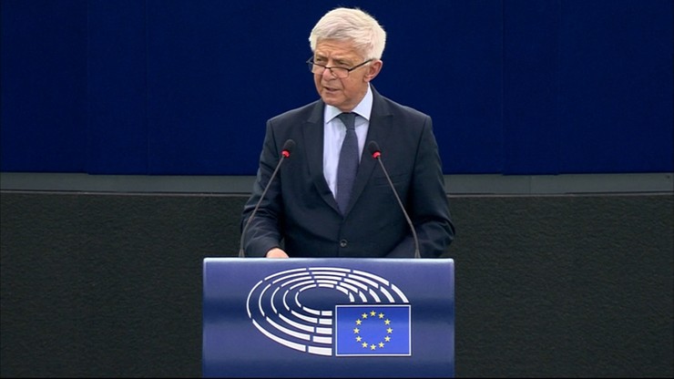 Debata w Strasburgu. Marek Belka: Ziobro jest odpowiedzialny za politykę unijną w rządzie