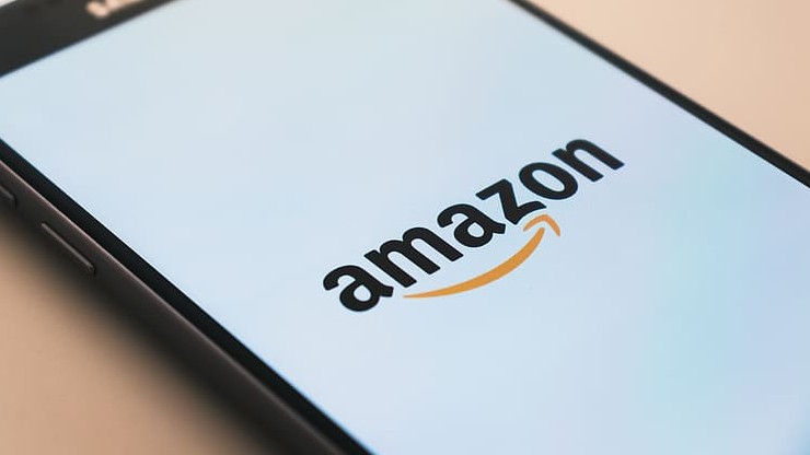 Amazon zmienił logo aplikacji, bo kojarzyło się z... Hitlerem