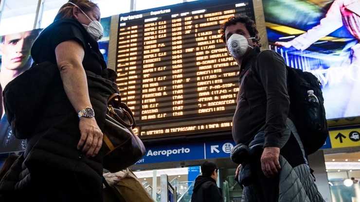 Pasażerowie z Chin i Włoch będą mieć mierzoną temperaturę