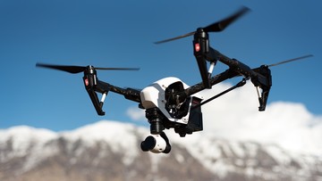 Aplikacja umożliwiająca bezpieczne latanie dronem - trwają testy