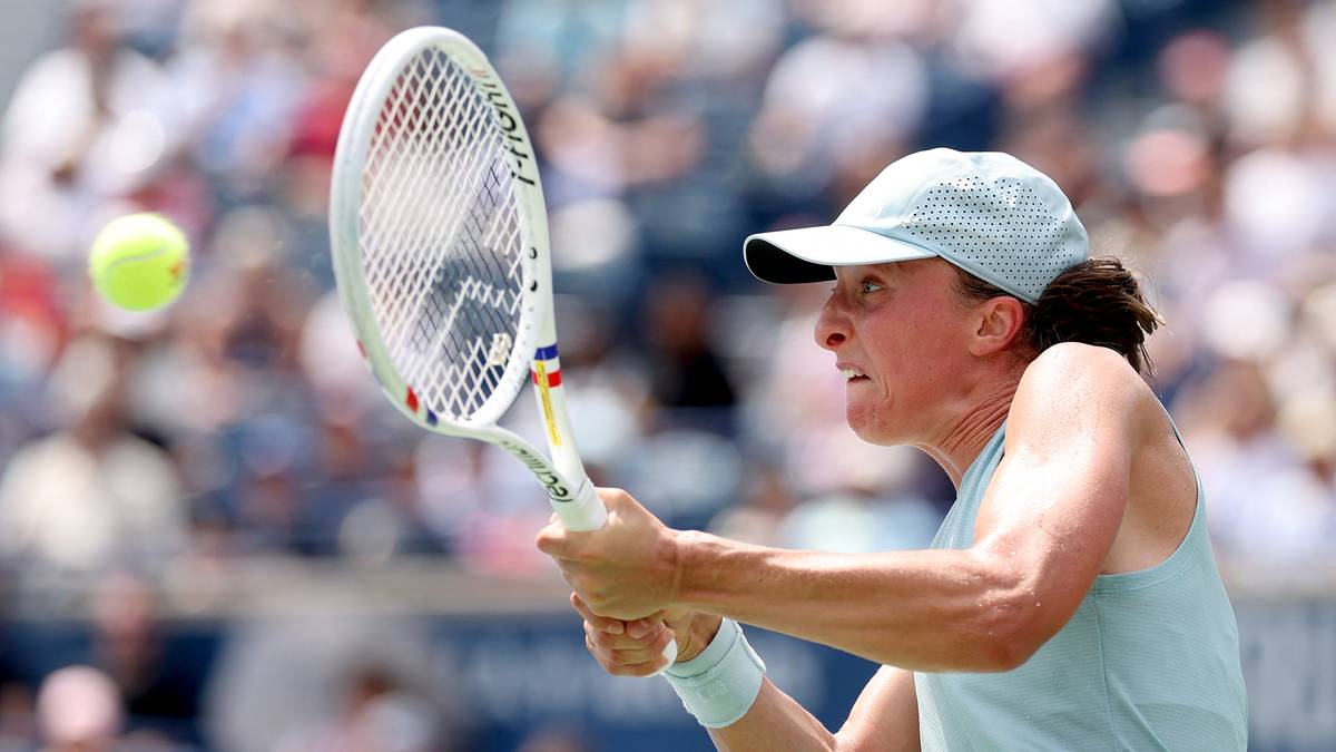 Photo: polsatsport.pl Iga Świątek to Face Diana Shnaider in Toronto WTA 1000 Quarterfinals