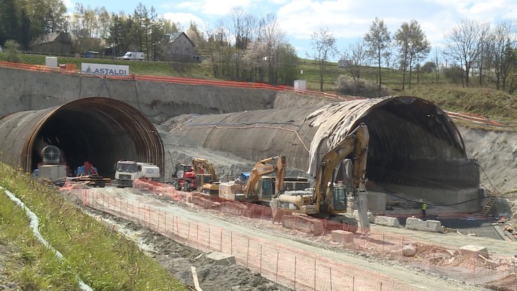 Nowa Zakopianka. Przebito drugą nitkę najdłuższego tunelu w Polsce