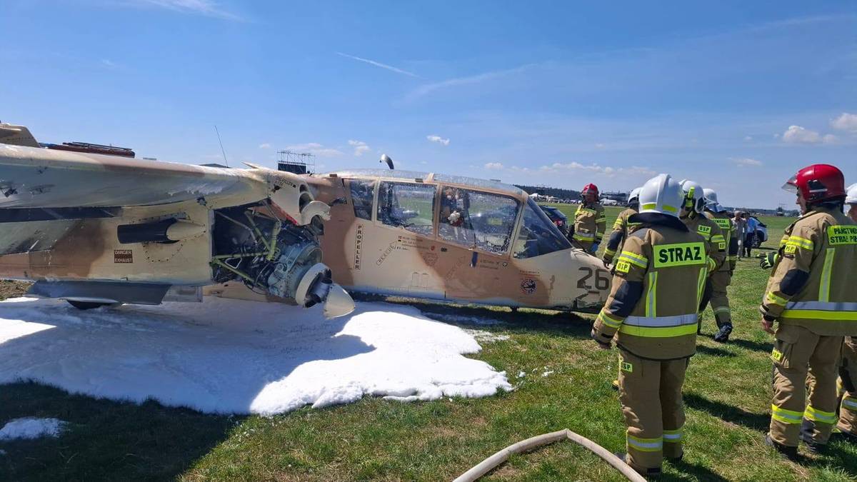 Groźny incydent przed pokazem lotniczym. Pilot doznał obrażeń
