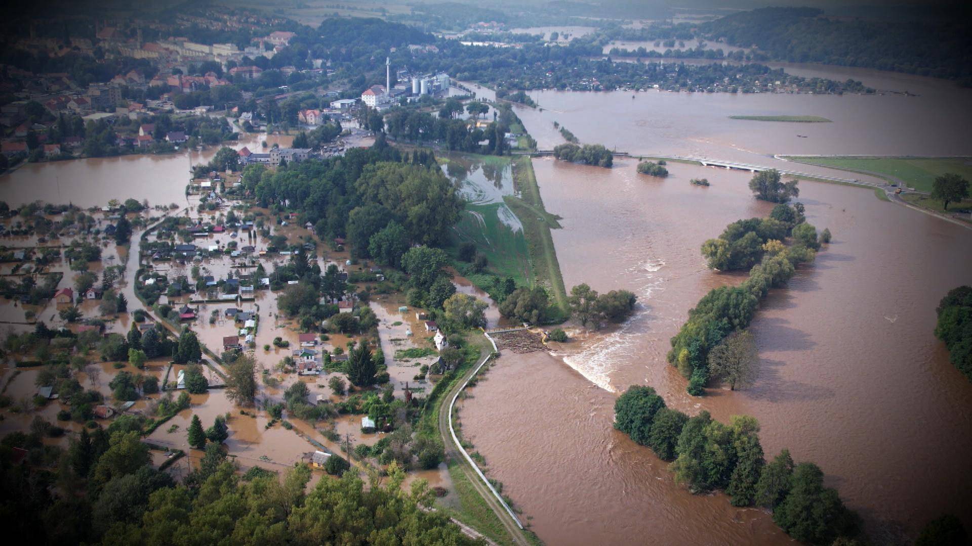 Gigantyczne stawki polis. Po powodzi nie stać ich na ubezpieczenie