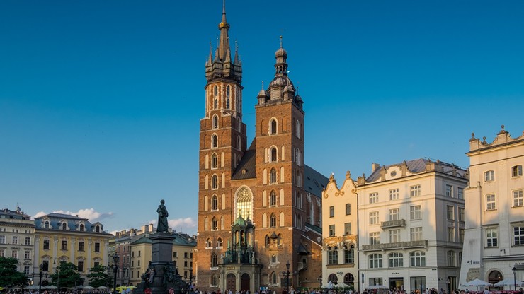 CNN: Polska jako pierwszy kierunek warty odwiedzenia w 2023 roku