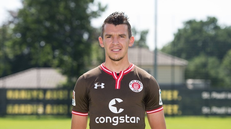 Sobota w piątek przedłużył kontrakt z St. Pauli