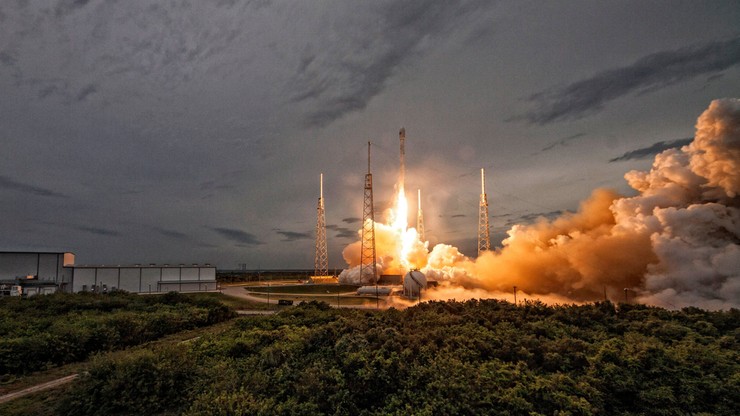 USA: Udany lot rakiety Falcon 9