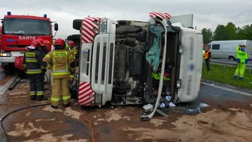 Wypadek ciężarówki na A4. Autostrada była zamknięta