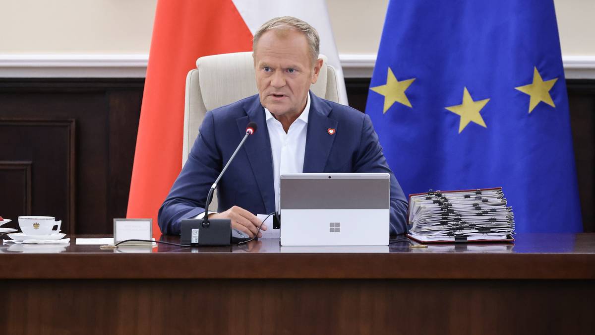 Tusk zwołuje pilne spotkanie. Wzywa szefów służb