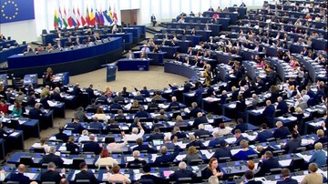 Parlament Europejski pracuje nad rezolucją ws. zagrożenia praworządności w Polsce. W środę debata i głosowanie 