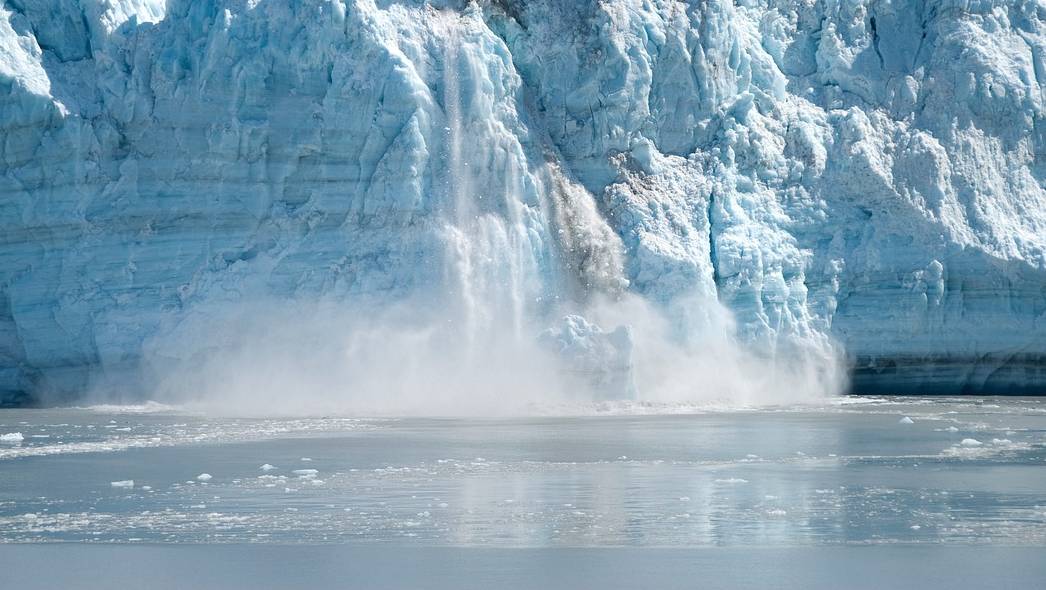Topniejące lodowe uwalniają metale ciężkie. Odkrycia dokonali polscy naukowcy