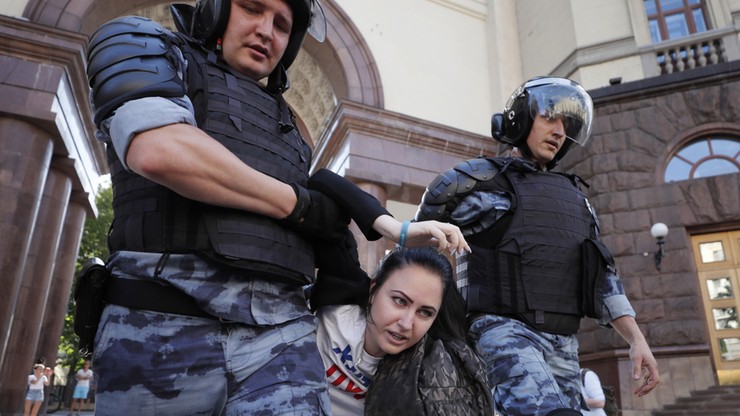 Polski MSZ wzywa władze Rosji do zaprzestania użycia siły wobec pokojowych demonstracji
