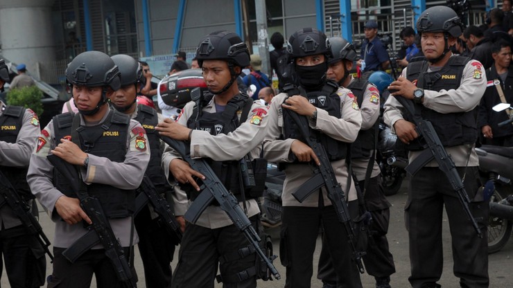Zamachowcy z Dżakarty mieli związki z IS - przekonuje indonezyjska policja