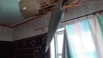 Charków: rosyjski pocisk utknął w suficie mieszkania