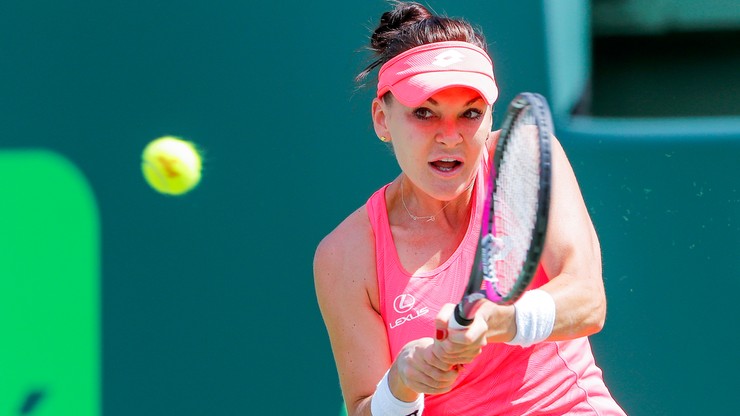 WTA w Eastbourne: Radwańska awansowała bez gry do ćwierćfinału