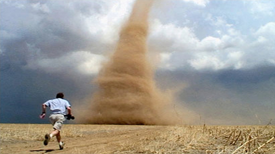 Trąba lądowa. Fot. Facebook / Jim Reed Photography.