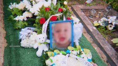 Zabrali i umieścili w rodzinie zastępczej. Cztery dni później Oskar zmarł