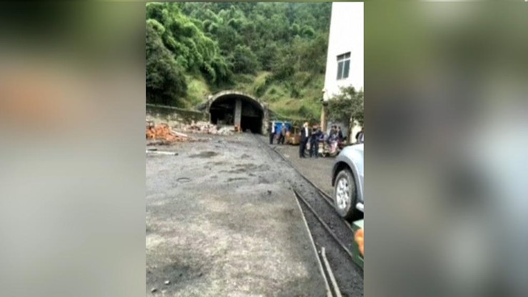 33 górników uwięzionych pod ziemią. W kopalni w Chinach wybuchł gaz