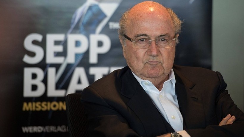 Sepp Blatter domaga się wykluczenia reprezentacji z mistrzostw świata