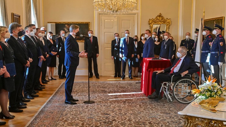Czechy. Prezydent Milosz Zeman powołał nowy centroprawicowy rząd Petra Fiali