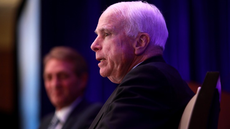 McCain: Państwo Islamskie zyskało dzięki błędom Obamy
