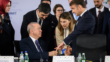Dyplomatyczne starcie Erdogana i Macrona. Wszystko nagrały kamery