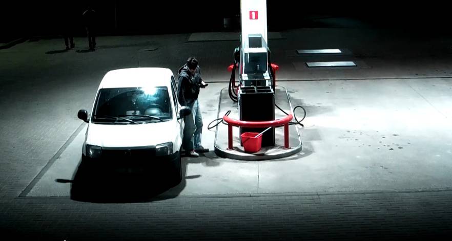 Młody kierowca kontra policja. Czy tak to powinno wyglądać?