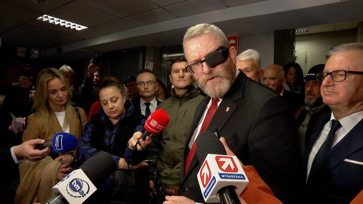 Partia Brauna do delegalizacji? Wyniki sondażu są jednoznaczne