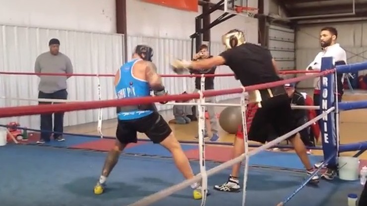 Polsat Boxing Night: Jak boksuje rywal Adamka? Sparing ze Szpilką (WIDEO)