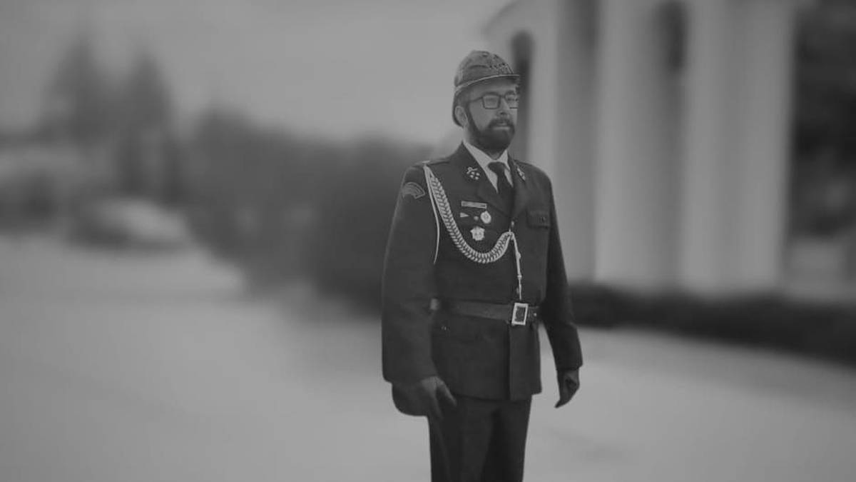 Tragedia podczas warty przy Grobie Pańskim. Nie żyje 35-letni druh, jednostka w żałobie