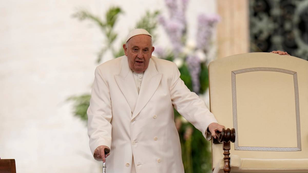 Papież Franciszek z apelem do przywódców. "Negocjować, negocjować"