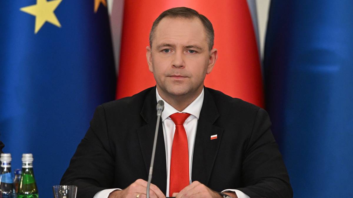 Prezydent na RBN: Polska jest uczestnikiem wojny hybrydowej