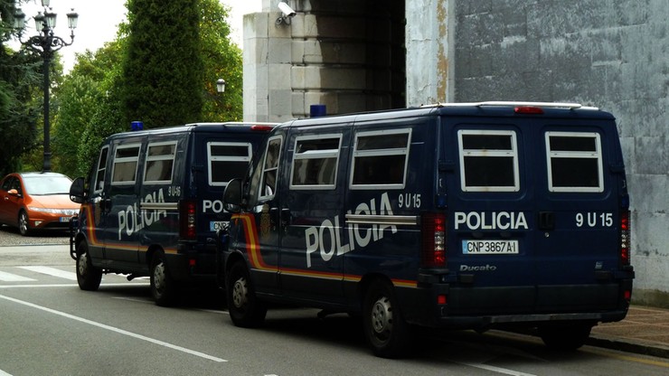 Hiszpania: policja aresztowała potencjalnych zamachowców samobójców