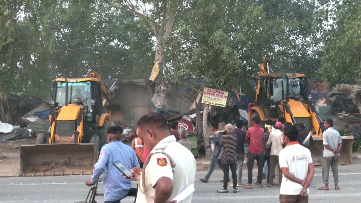 Indyjskie władze wyburzają budynki w biedniejszych dzielnicach/Reuters