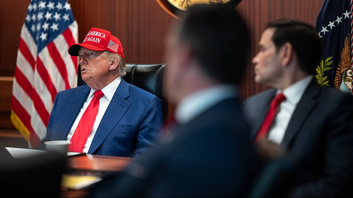 Otoczenie Trumpa spodziewa się odwetu Iranu. "Niepokojące 48 godzin"