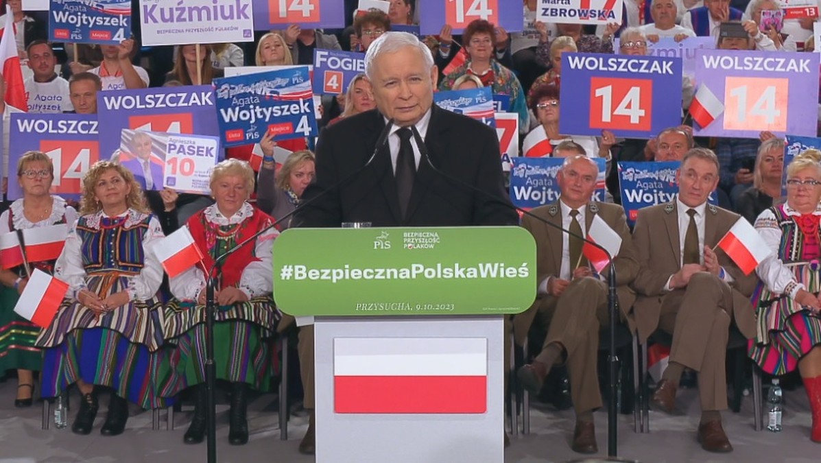 Wybory 2023. Jarosław Kaczyński na wiecu w Przysusze: Oni wam ochłap, a my dobrą pieczeń